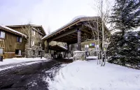 Holiday Inn Express & Suites Park City Hotel a Summit Park
