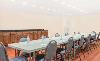 Days Inn by Wyndham Americus