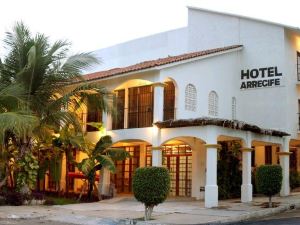 Hotel Arrecife Huatulco Plus
