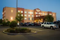 Phoenix Inn Suites Albany فنادق في Lebanon