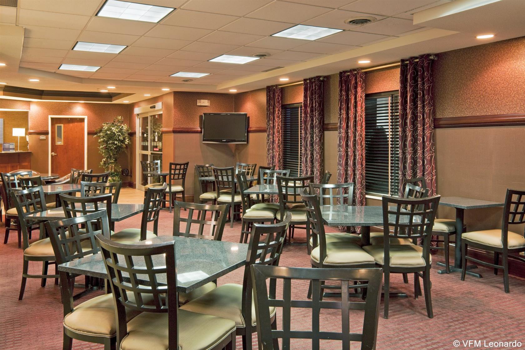 Holiday Inn Express Fort Wayne - East - New Haven, an Ihg Hotel