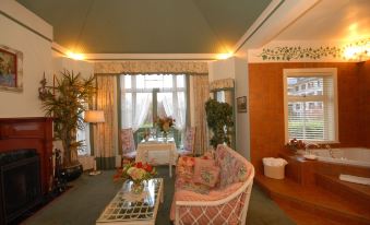 Humboldt House B&B - Housity