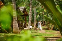 Iloha Seaview Hotel