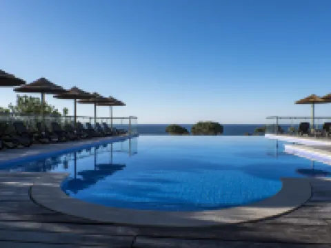 Vila Alba Resort Hotels in Lagoa