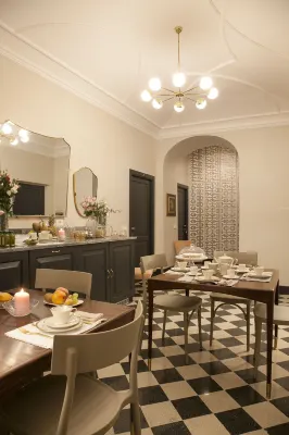 Santa Monica Townhouse Hoteller i Della Vittoria
