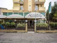 Hotel Harmony Hotels near Viserbella