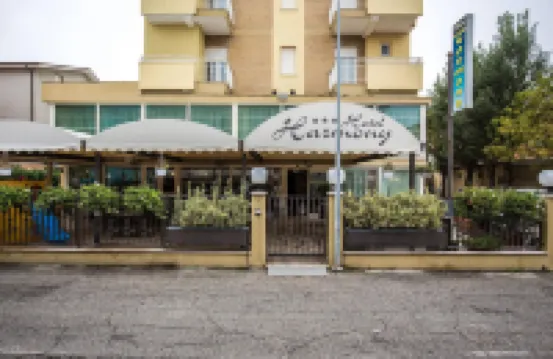 Hotel Harmony