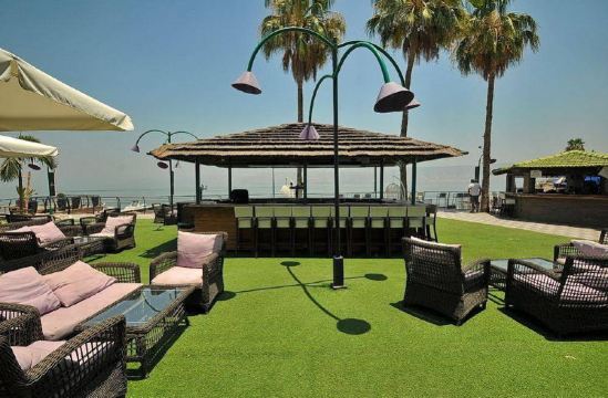 Cocohut Resort Tiberias Updated 22 Room Price Reviews Deals Trip Com