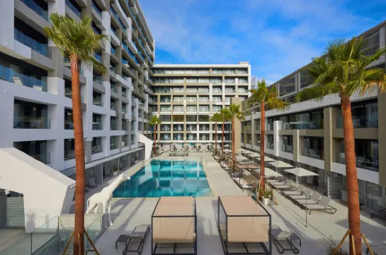 Innside Palma Bosque Hotel