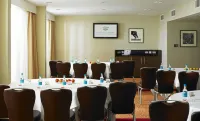Lingfield Park Marriott Hotel & Country Club Hotels in Lingfield
