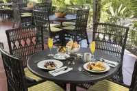 Ingleside Estate Hotel & Bungalows- Adults Only - breakfast