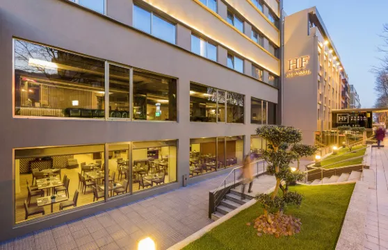 HF圖厄拉波爾圖旅館