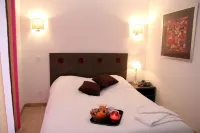 Vacancéole - le Domaine du Golf d'Albret Hotel di Nerac
