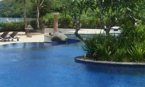 Bintang Flores Hotel