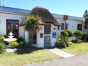 Dolphin Inn Blouberg