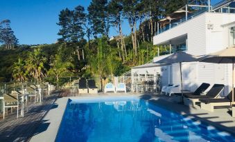 1. Waiheke ..