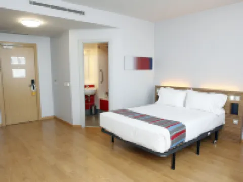 Hotel Travelodge Valencia Aeropuerto Hoteles en Manises