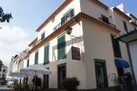 Amparo Hotels near Machico