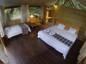 Lirio Lodge