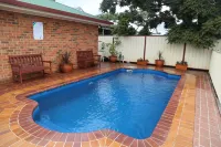 Aussie Rest Motel Hotels in Bellbird