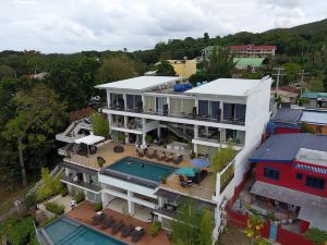 Ocean Suites Bohol Boutique Hotel