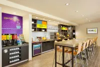 Home2 Suites by Hilton Farmington/Bloomfield