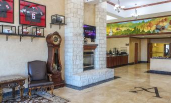 Best Western Lubbock West Inn  Suites