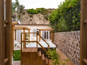 Ravello House