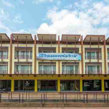 โรงแรมเพชรงาม Hotel Exterior