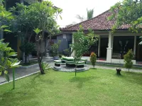 Puri Mandhara Lovina Hotel in zona Puri Kanginan Buleleng
