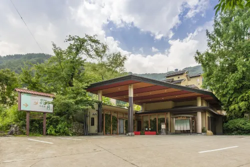 Shosenkaku Kagetsu Hotels in Yuzawa