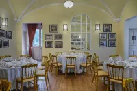 بالاس جايت هوتل آند ر يسورت با إي إتشٕم فنادق في بنوم بنه