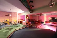 Writers Hotel فنادق في تساغکادزور