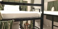 Island Hostel and Tours Coron - 基本混合共享宿舍带共享浴室