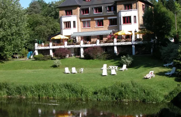 孔特德奇尼餐飲酒店