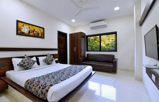 OYO8022蘇尼爾酒店