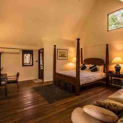 Teakwood Villa Rooms