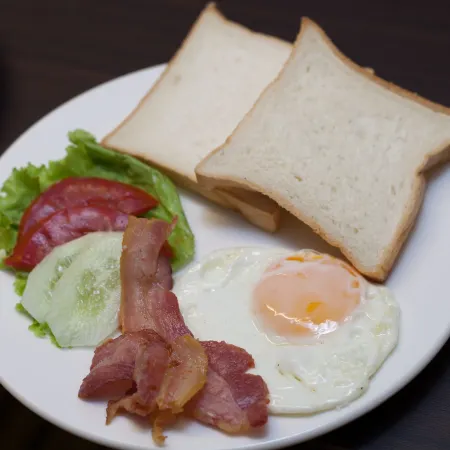 Hanoi Elpis Hotel Отели рядом с достопримечательностью «Старый мост Лонгбьен»