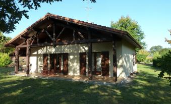 House with 2 Bedrooms in Mézos, with Furnished Garden and Wifi - 9 km from The Beach