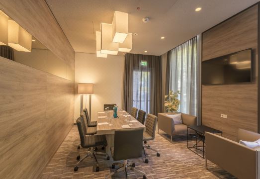 Hampton Bathroom Image