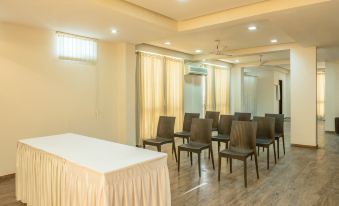 Hotel Shrimad Residency Ahmedabad - Housity