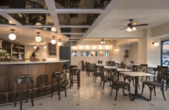 二十輪旅店（台北大安館）