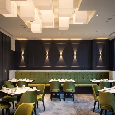 Park Lees Hotel Отели рядом с достопримечательностью «Станция метро Ecological District»