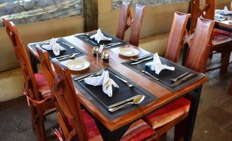 Elementaita Country Lodge - Housity