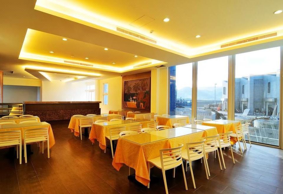 Jinshan Bay Spring Resort