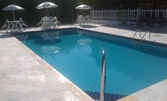 Cond Apartamentos Chalés San Marino