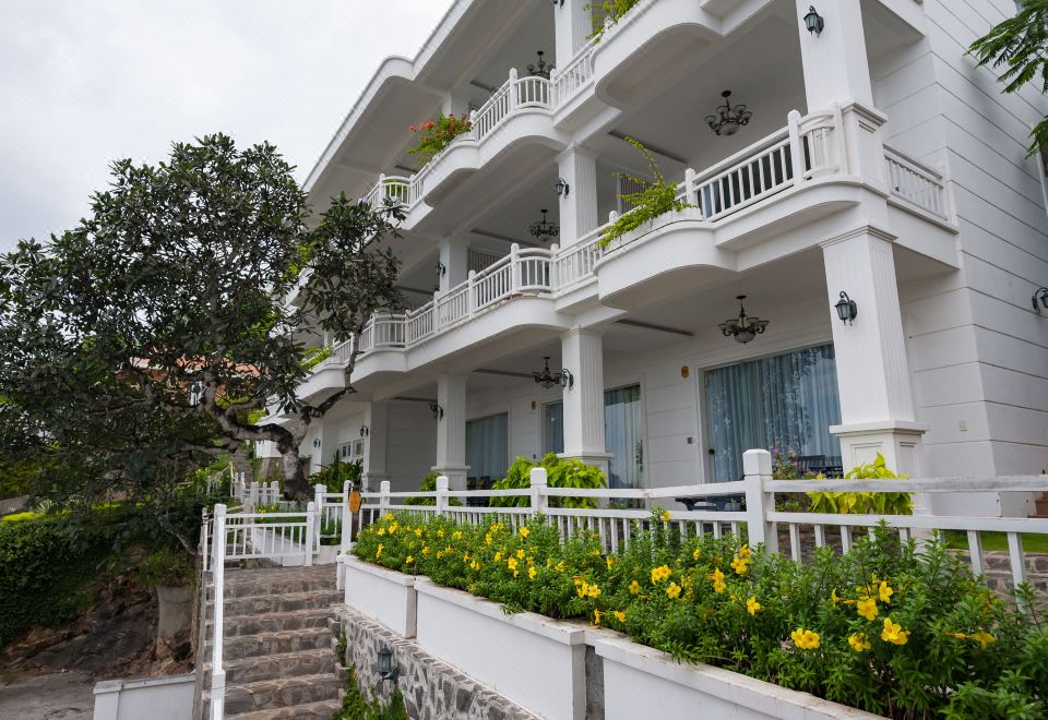 Léman Cap Resort & Spa-Vung Tau Updated 2023 Room Price-Reviews & Deals |  Trip.com