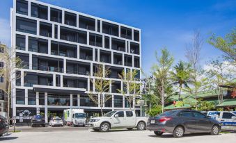 Blu Monkey Hub and Hotel Phuket