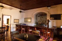 Hotel la Perla Leon Hotels in Леон