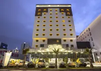 Teymur Continental Hotel Các khách sạn gần Kadir Apikoğlu Cami